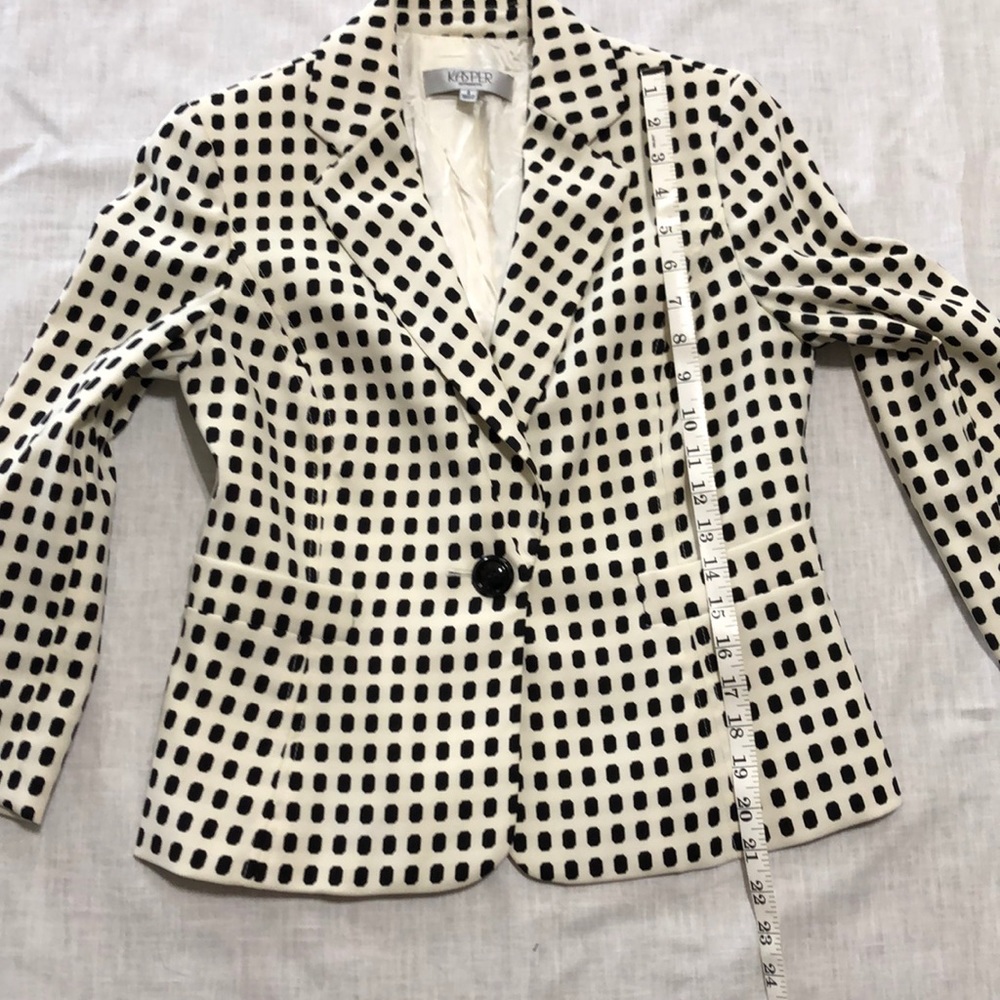 Kasper blazer size 4 - Picture 4 of 7